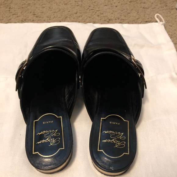 Roger Vivier Black slip-on loafers